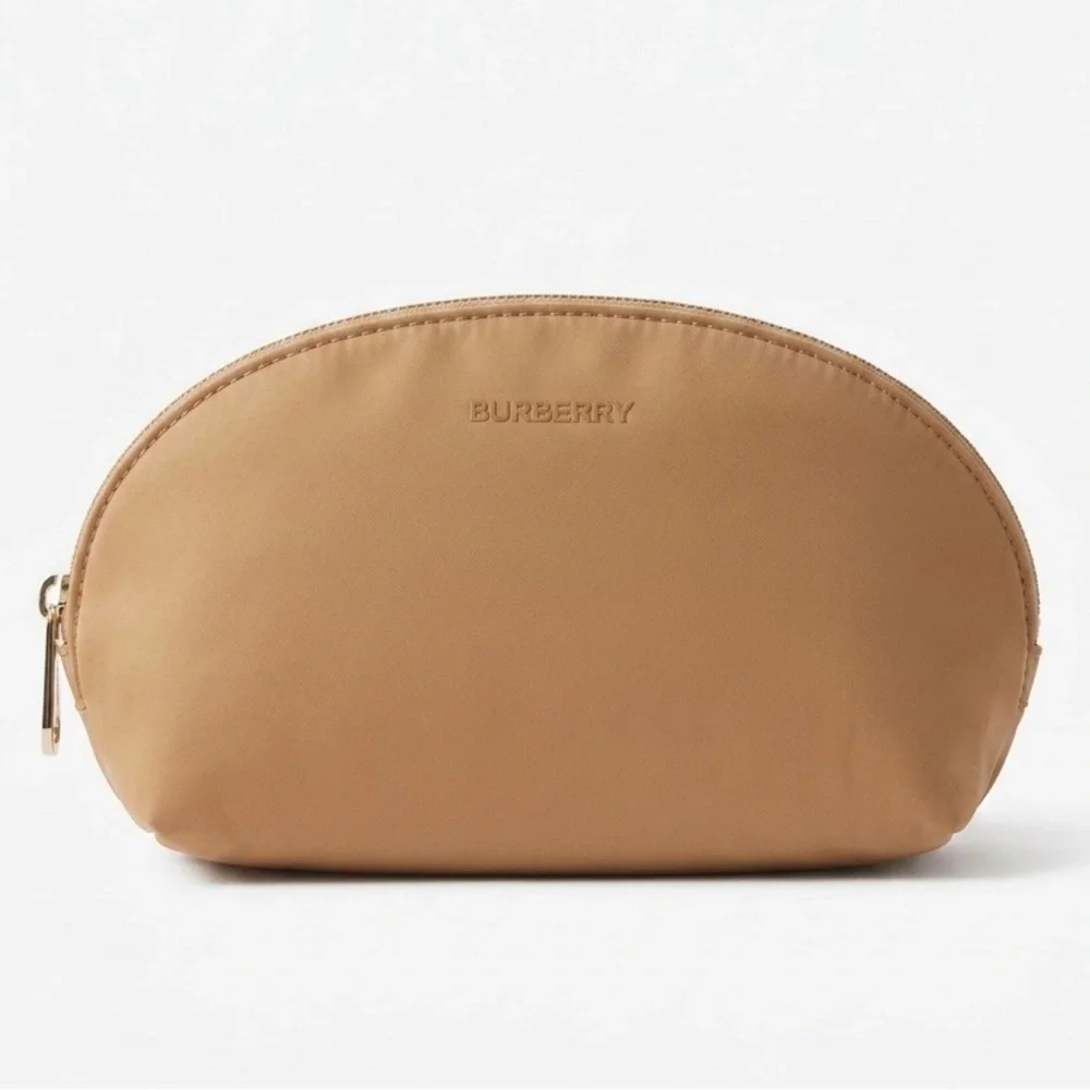 Burberry tan/camel crescent makeup pouch NWOT
